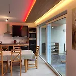 Haus Maria شقة *